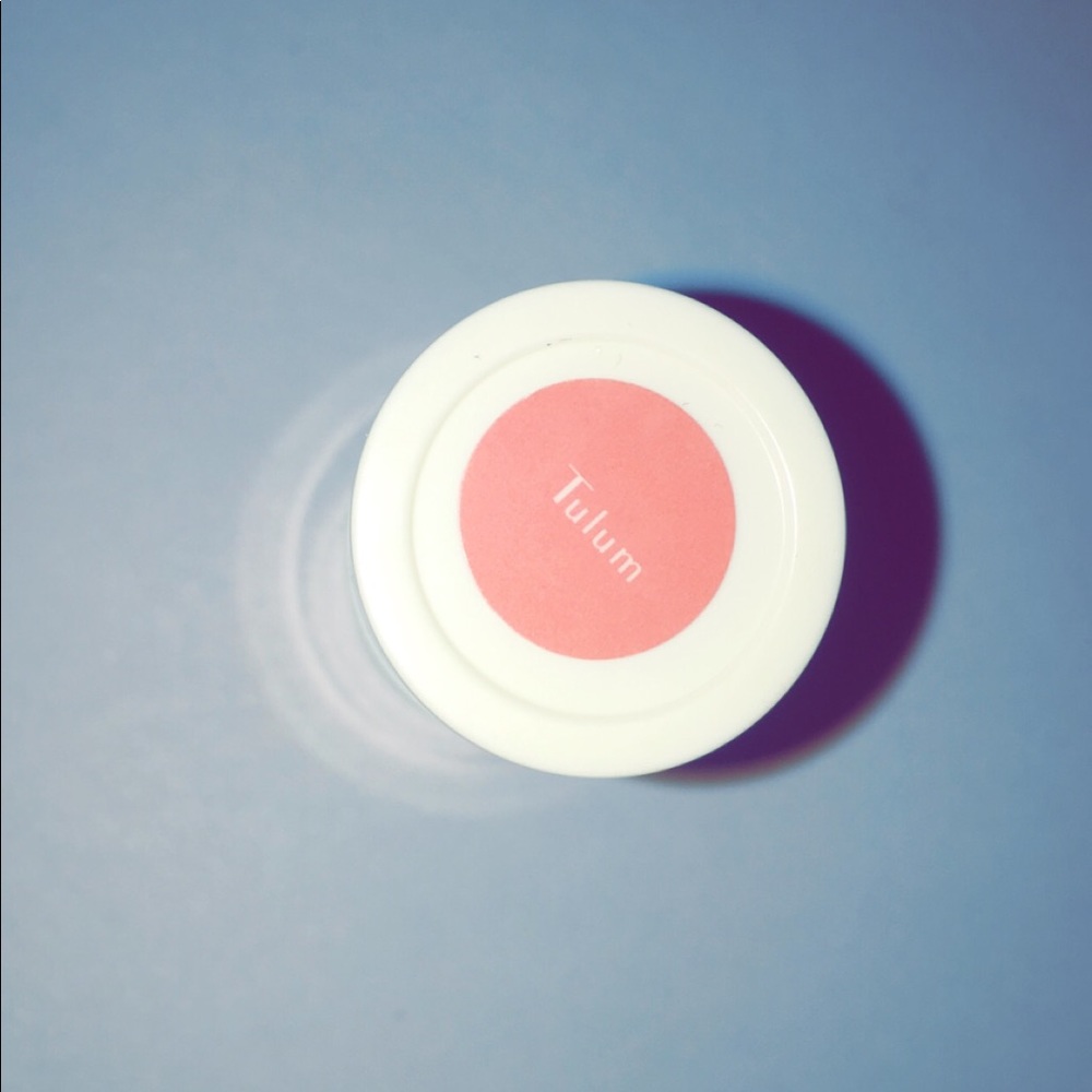 Lipstick 💄 - Picture 2 of 4